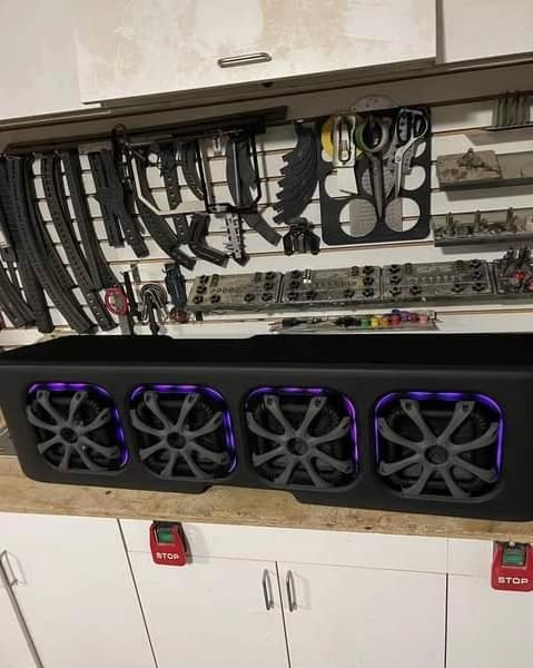 Four kickeraudio 17 QClass 8