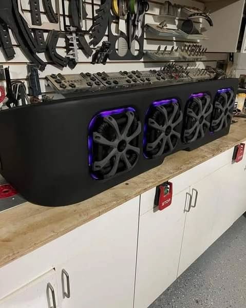Four kickeraudio 17 QClass 8 - Image 2