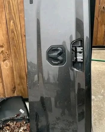 2019-2024 Dodge RAM Tailgate - Image 2