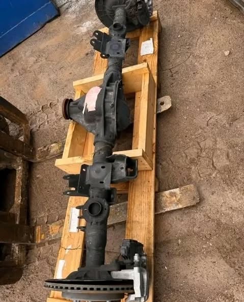 2020-2024 Dodge ram differential 38,000miles - Image 2