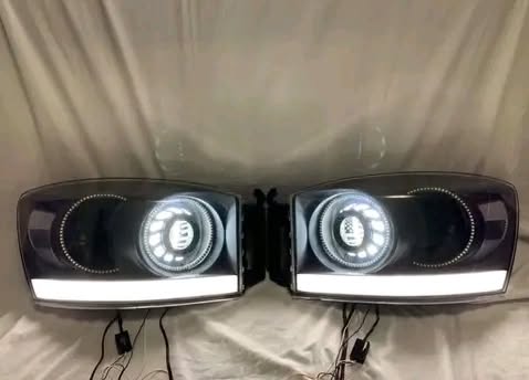 06-09 Dodge RAM Headlights - Image 6
