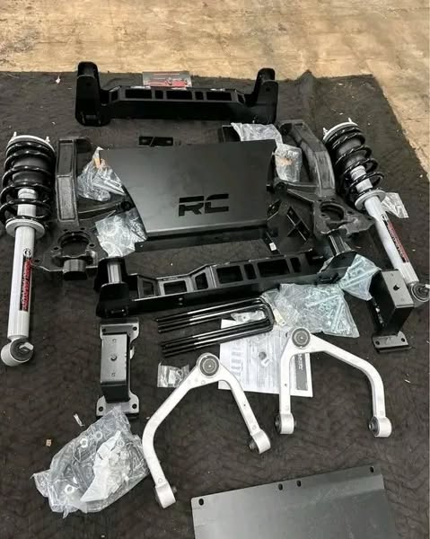 6-7inch Dodge RAM - Image 2