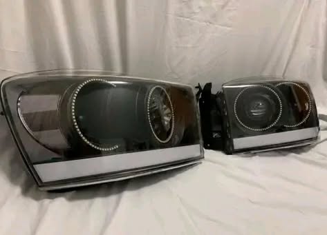 06-09 Dodge RAM Headlights - Image 12