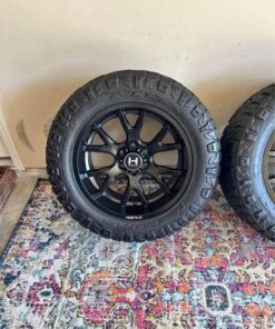 Alternative view of Dodge wheels and tires