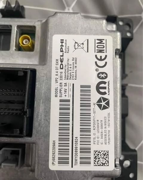 Dodge Ram 8.4 Uconnect Bezel Plus Radio - Image 3