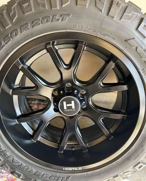 Dodge wheels and tires - Image 7