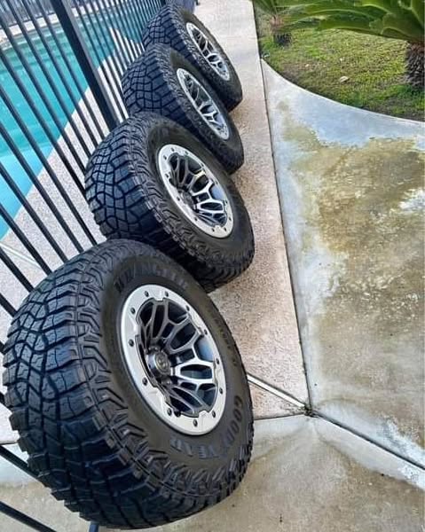Wheels set OEM for Ram 2023 dodge ram TRX - Image 3