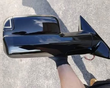 4th & 5th gen Dodge Ram Color matched towing mirrors power fold with switchback lights - Image 3
