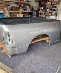 19-23 Dodge ram 6.4 Silver Short bed with tailgate and the left taillight