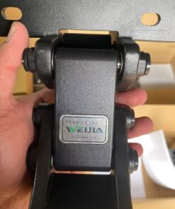 Retractable footrests