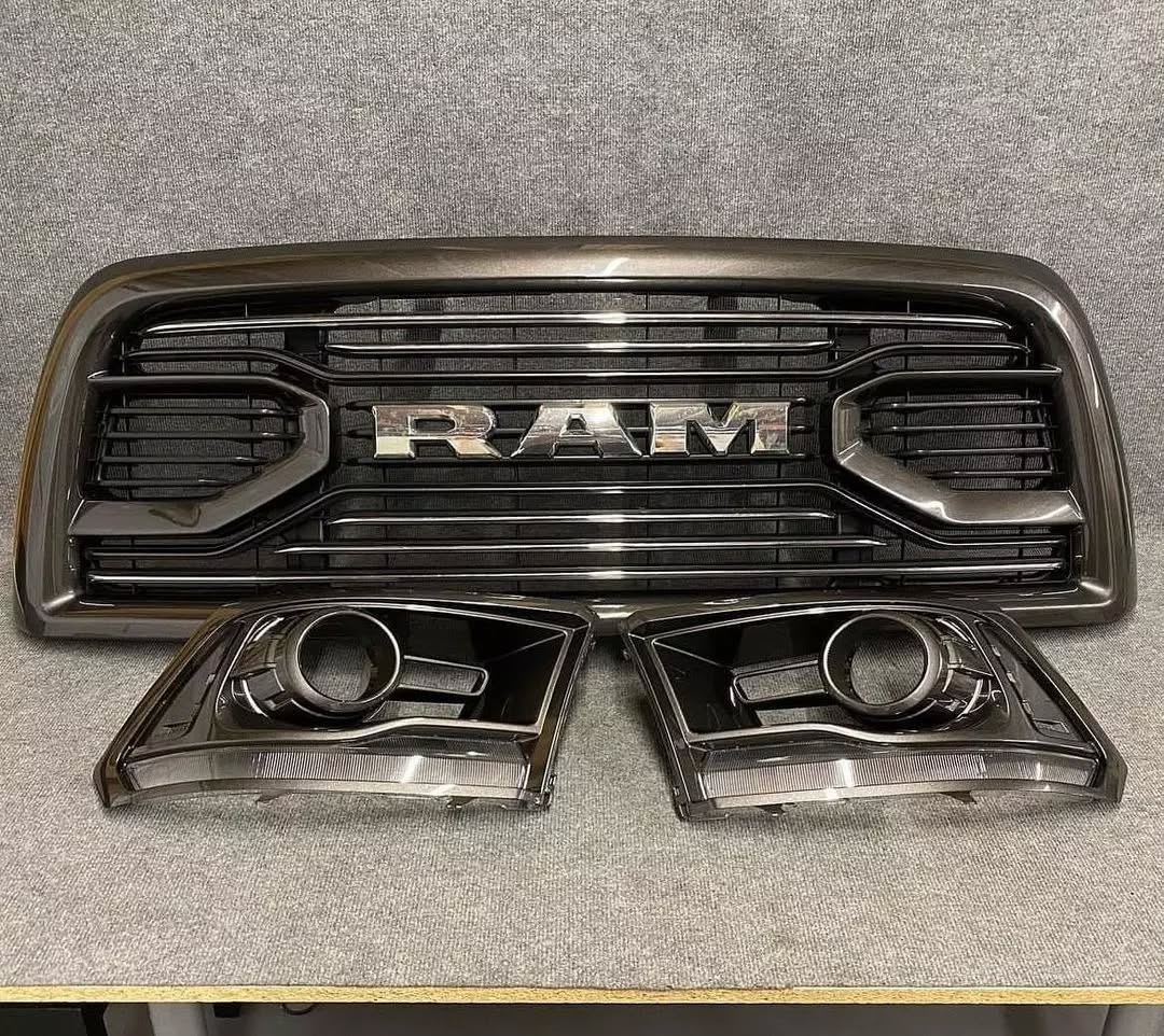 4th gen dodge ram grill ready to install painted Granite Crystal Metallic (PAU/LAU)