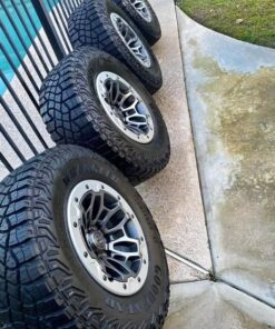 Alternative view of wheels and Tires