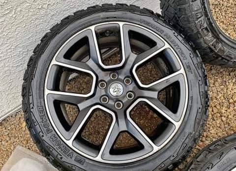 Ram 22” oem 6 lug wheels and tires - Image 4