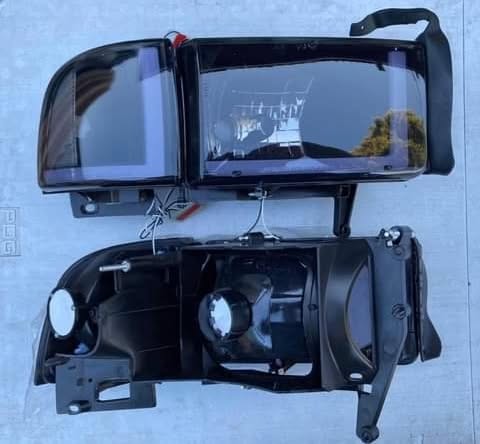 99-02 Dodge Ram LED Headlights - Image 3