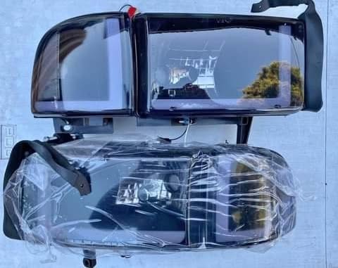 99-02 Dodge Ram LED Headlights