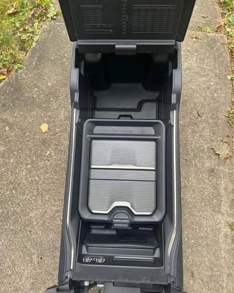 Full 2019-2024 Dodge ram Limited center console - Image 5