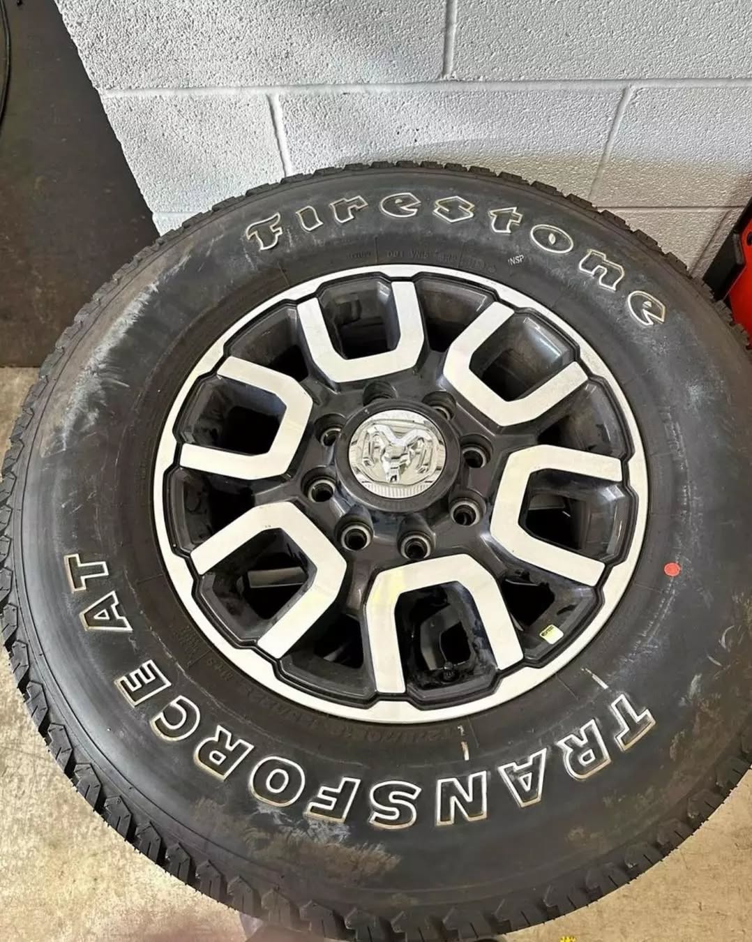 2011-2024 RAM 2500 and 3500 Wheels and Tyres - Image 2