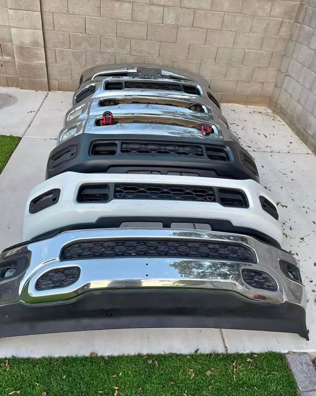 Dodge ram bumpers 1500/2500/3500