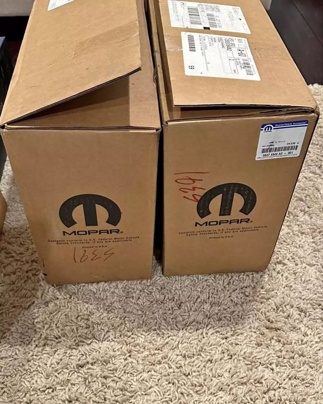 2019 AND UP RAM 2500 TOW MIRRORS - Image 2