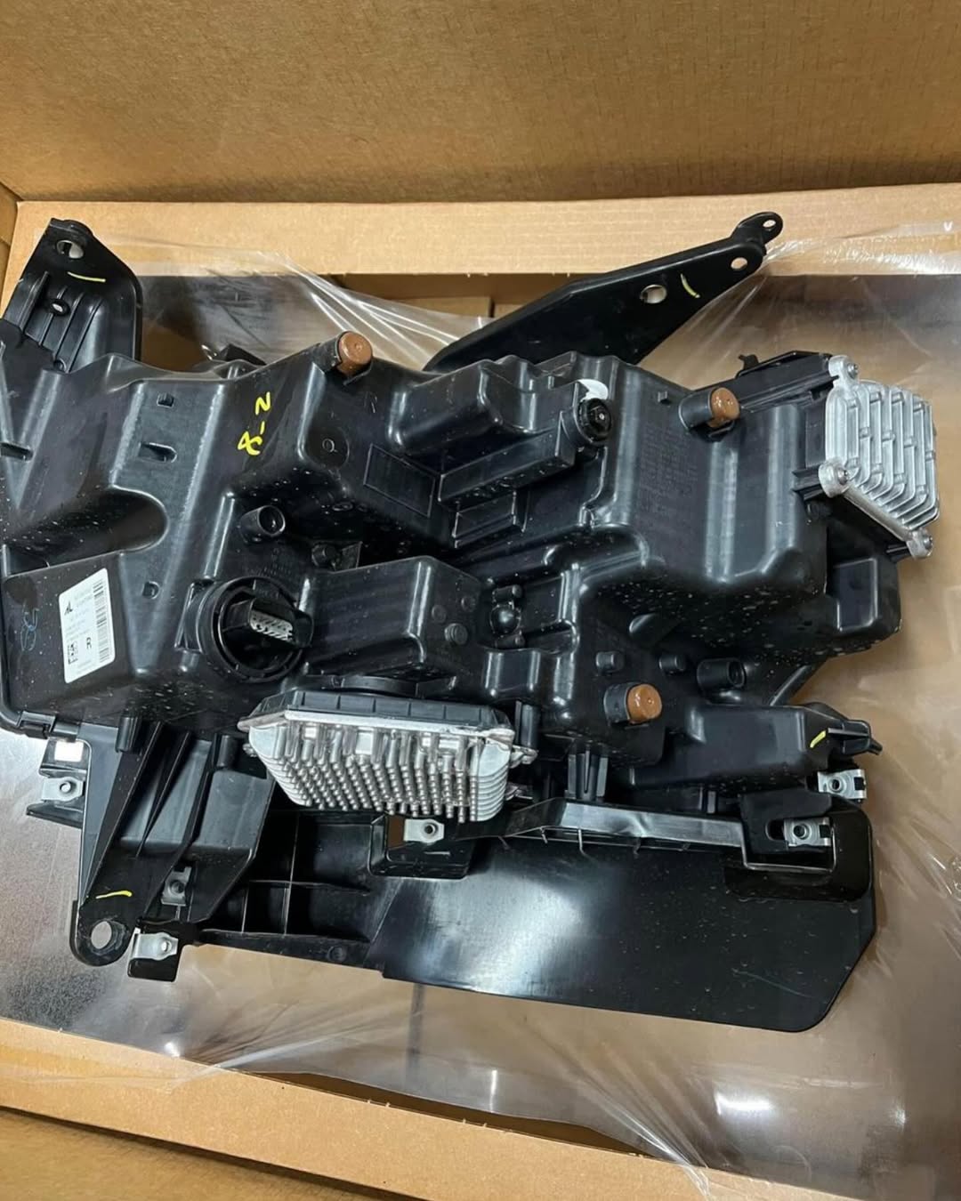 19-24 Dodge Ram Headlight - Image 4