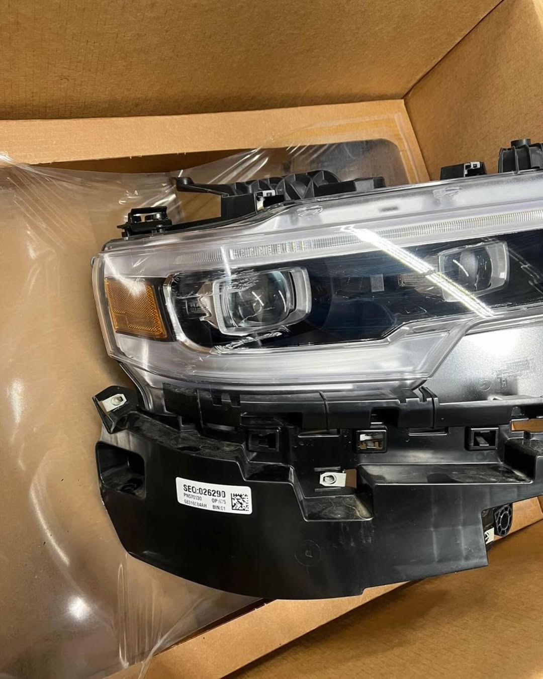 19-24 Dodge Ram Headlight