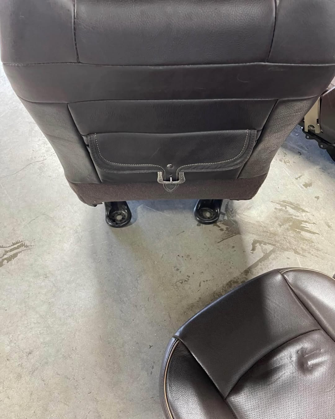 2009-2018 Dodge Ram 2500 3500 brown leather longhorn front and rear seats - Image 4