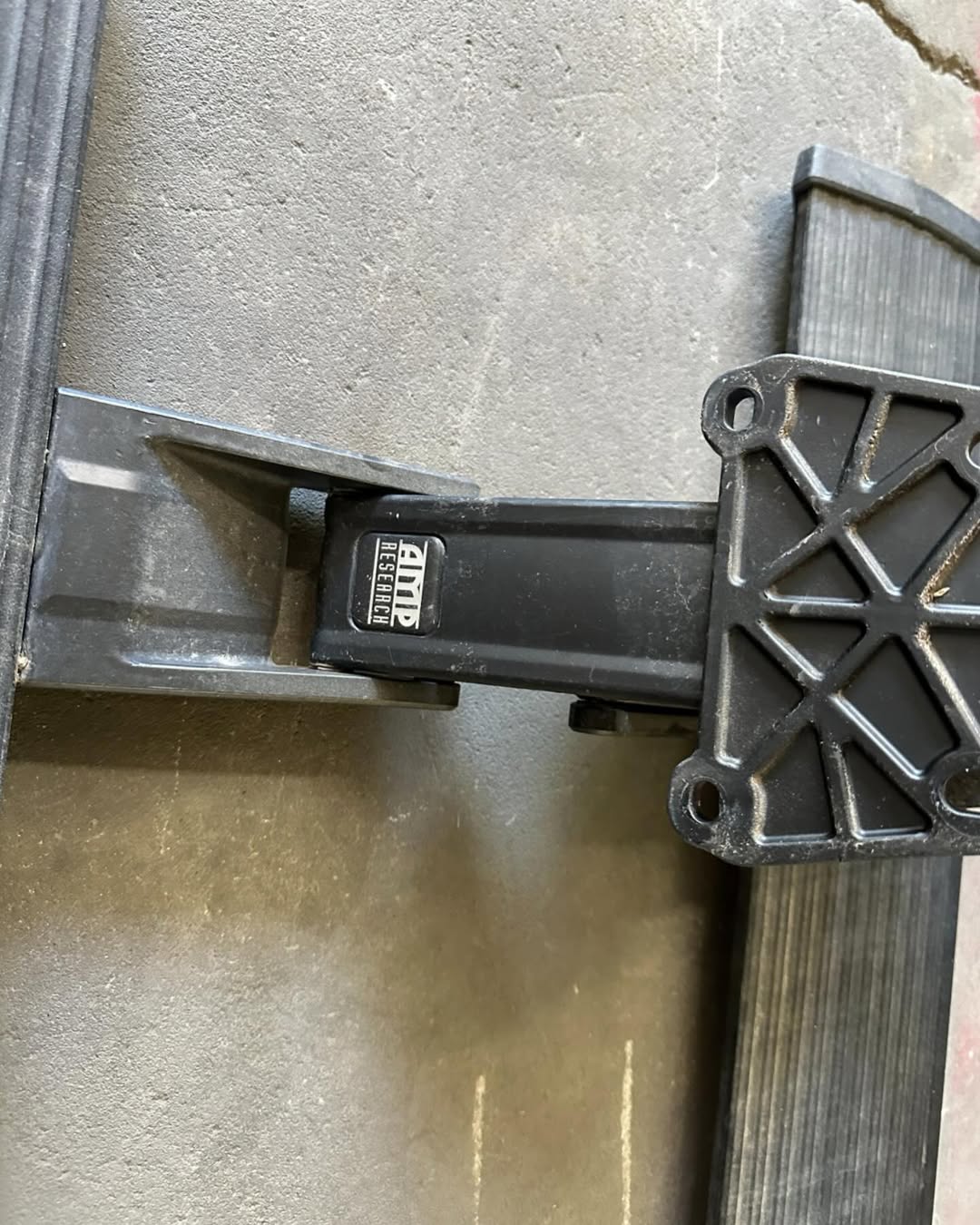 2019-2024 Ram 1500 Crew Cab AMP Research Steps - Image 4