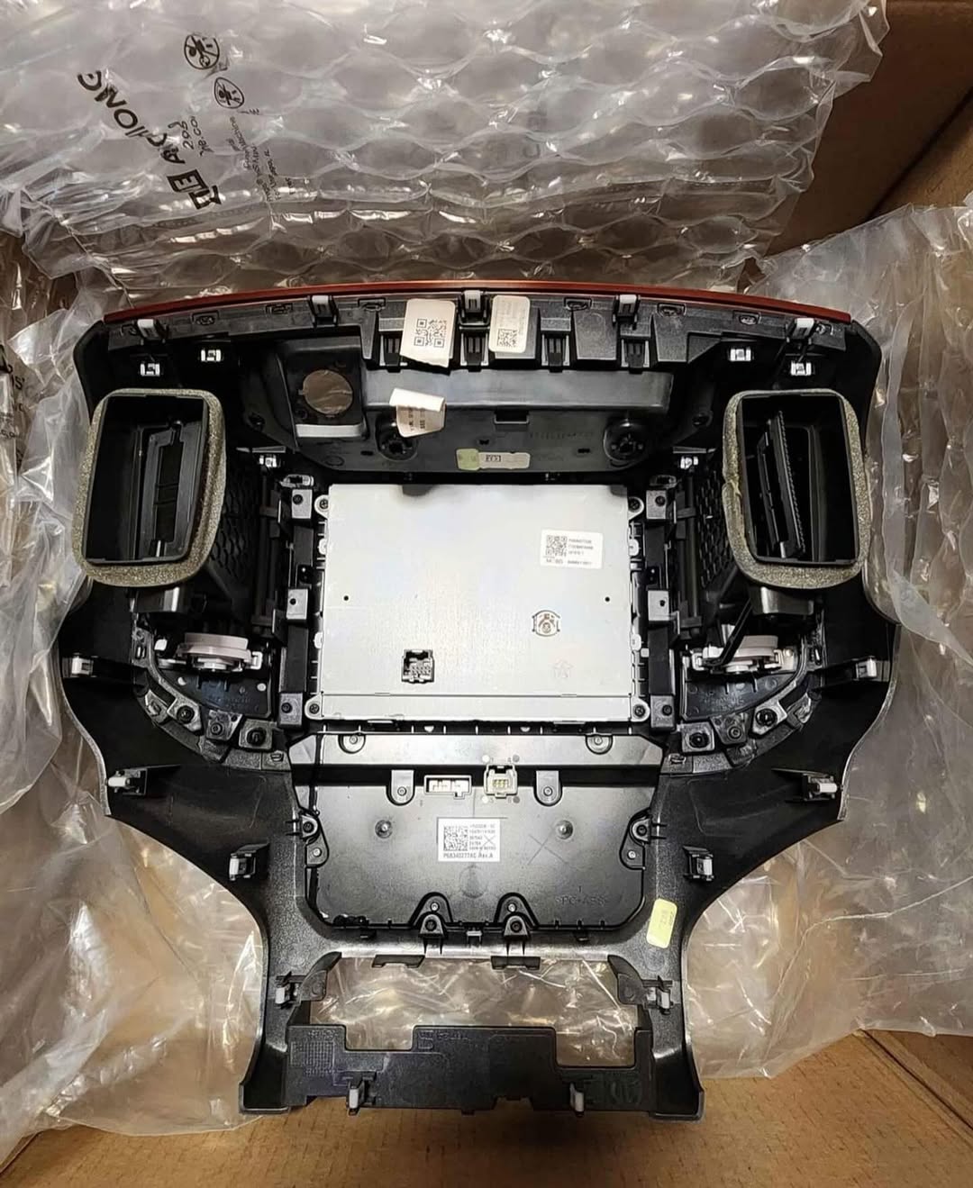 8.4 screen - Image 3