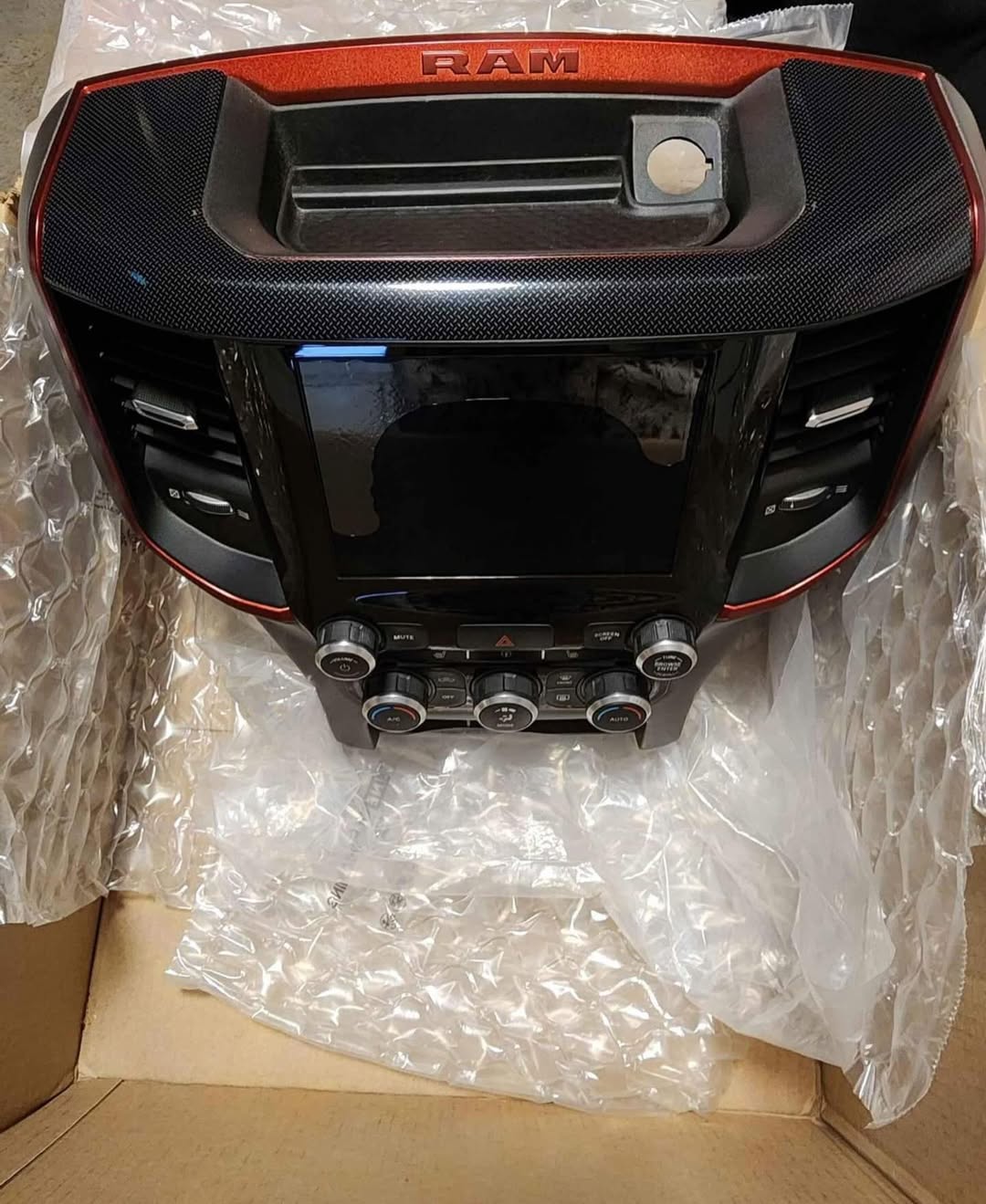 8.4 screen - Image 5