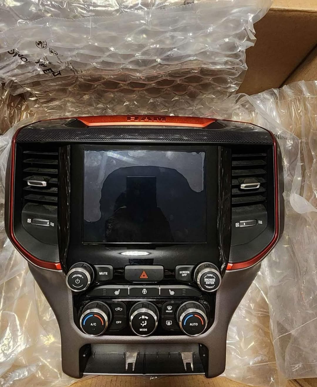 8.4 screen