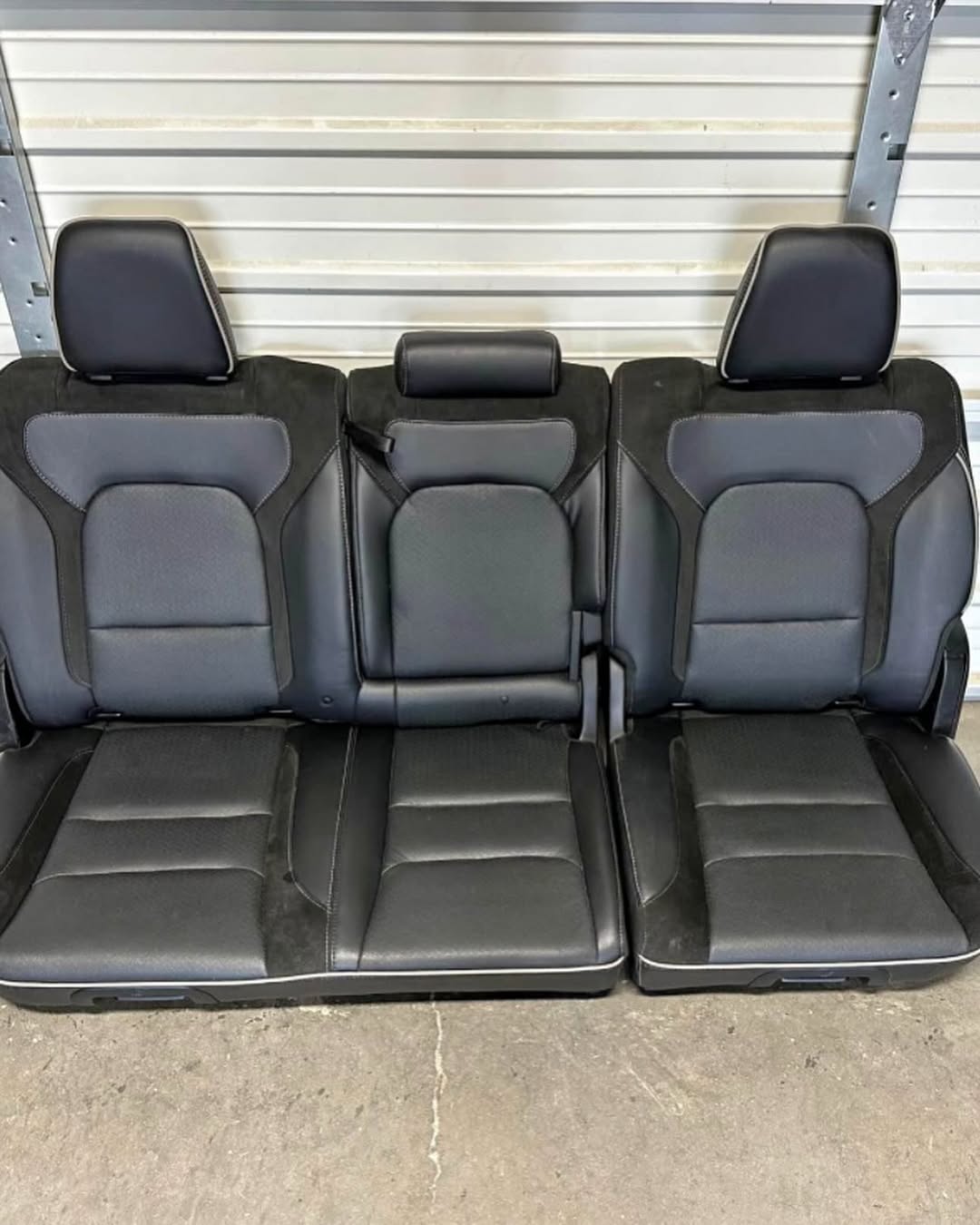 dodge ram 1500 2500 black leather laramie front and rear seats - Image 2