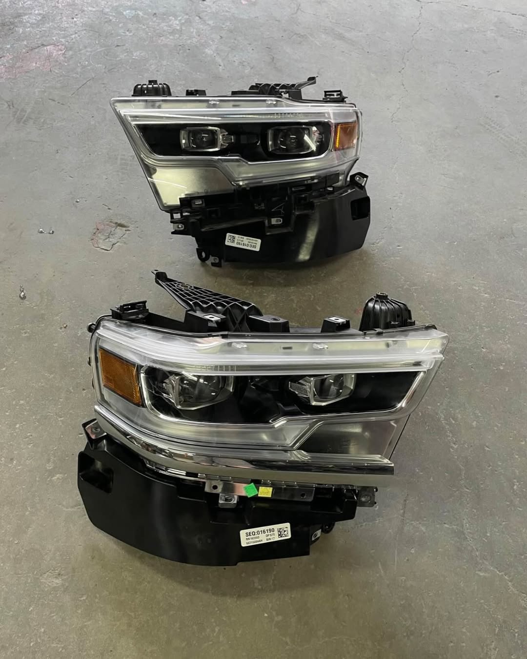 DODGE RAM 1500 LIMITED HEADLIGHTS FULL LED OEM - Image 7