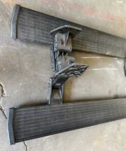 2019-2024 Ram 1500 Crew Cab AMP Research Steps