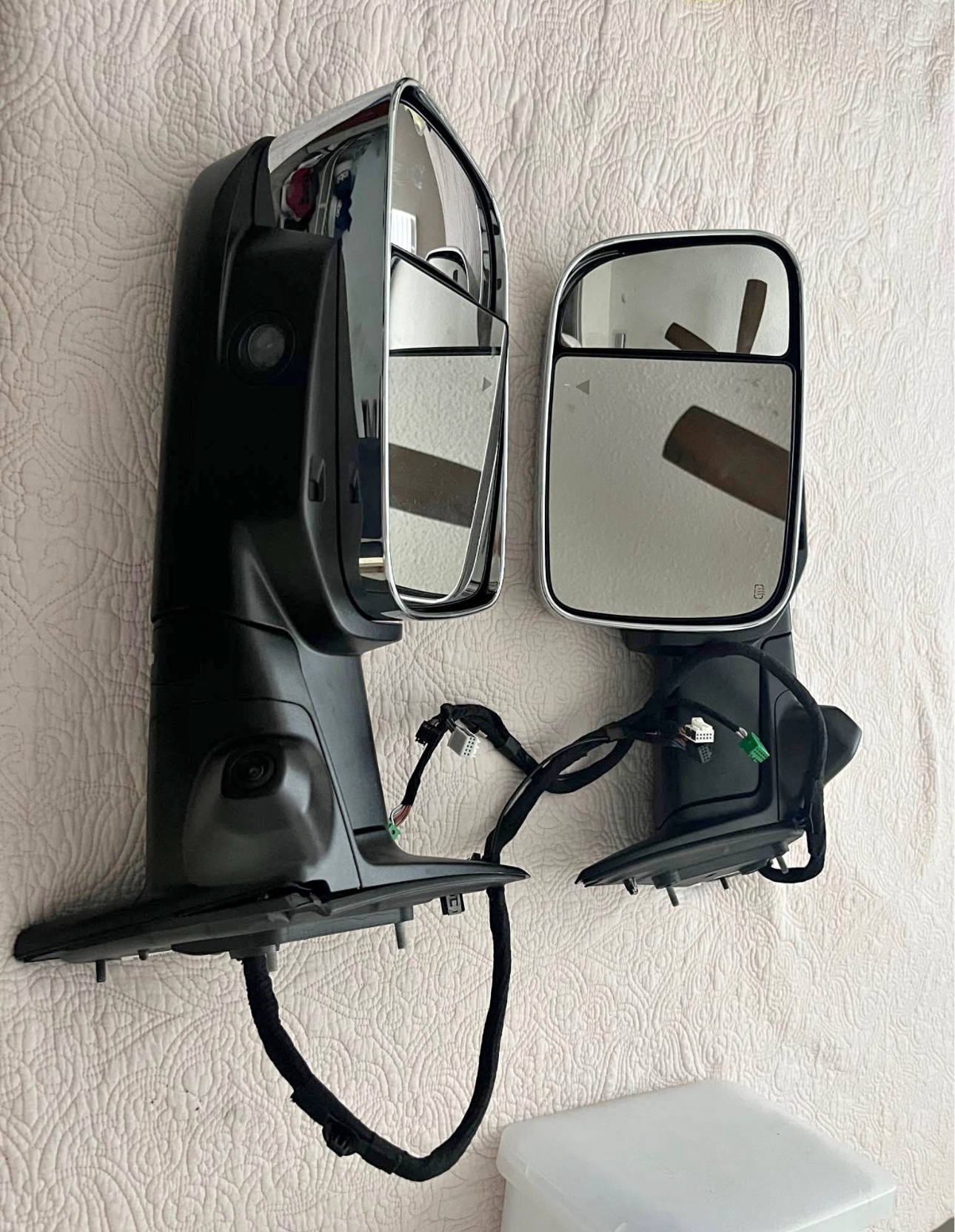 2500,3500 ram passenger and driver mirrors - Image 4
