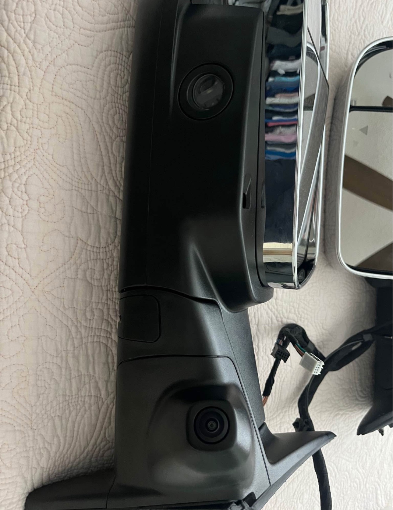 2500,3500 ram passenger and driver mirrors - Image 2
