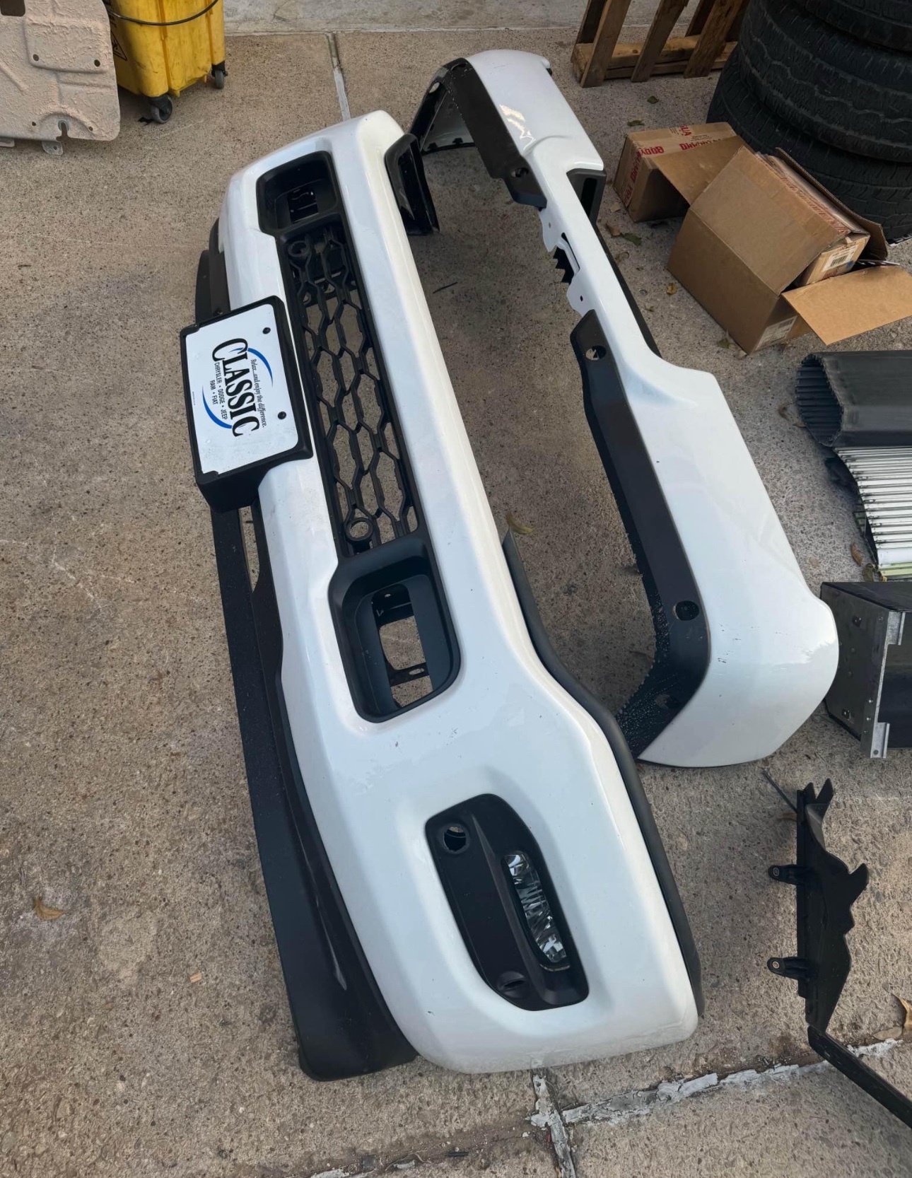2019 to 2024 2500/3500 ram white front and rear bumpers - Image 2