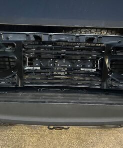 Alternative view of 13-18 RAM 2500 3500 Limited Platinum Grille