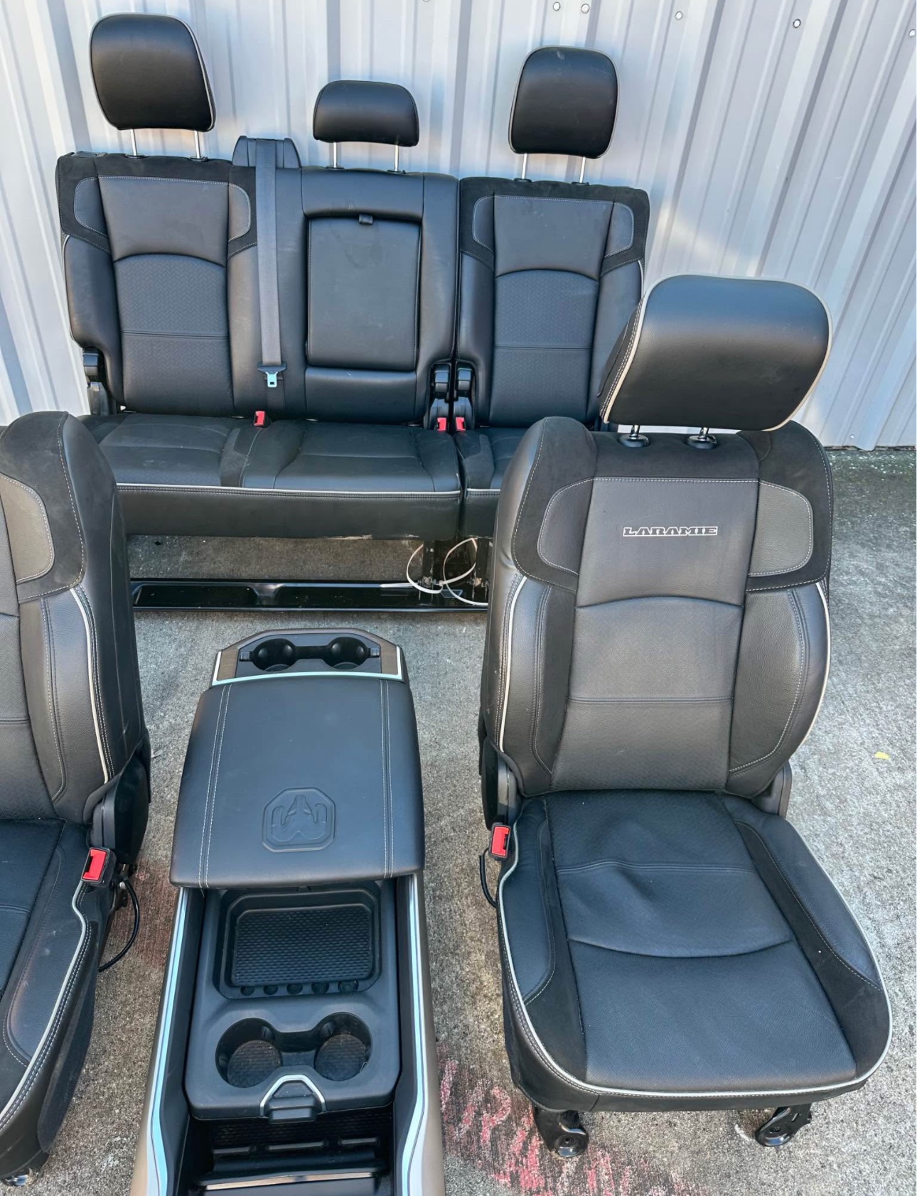 2019-2024 DODGE RAM CUMMINS MEGA CAB INTERIOR - Image 6